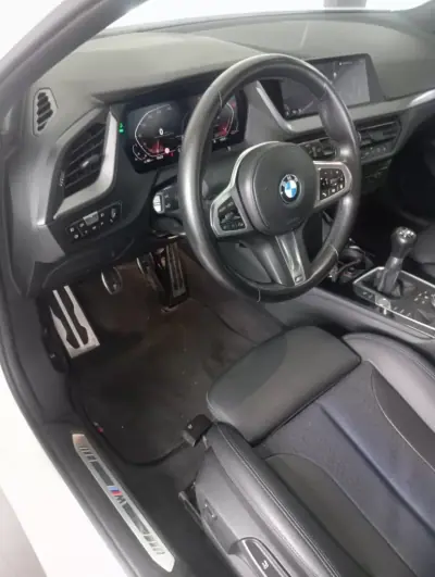 BMW 118 2021 - 23800 EUR, 41000 km - AUTO.MOTO.pt - 41000km - foto 17 de 25