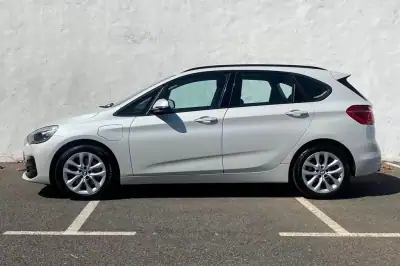 BMW 225xe Active Tourer 2020 - 16990 EUR, 127000 km - AUTO.MOTO.pt - 127000km - foto 7 de 23