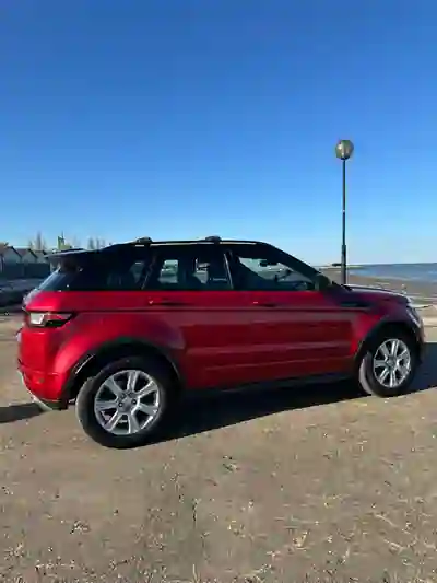 Land Rover Range Rover Evoque 2015 - 14900 EUR, 189520 km - AUTO.MOTO.pt - 189520km - foto 3 de 26