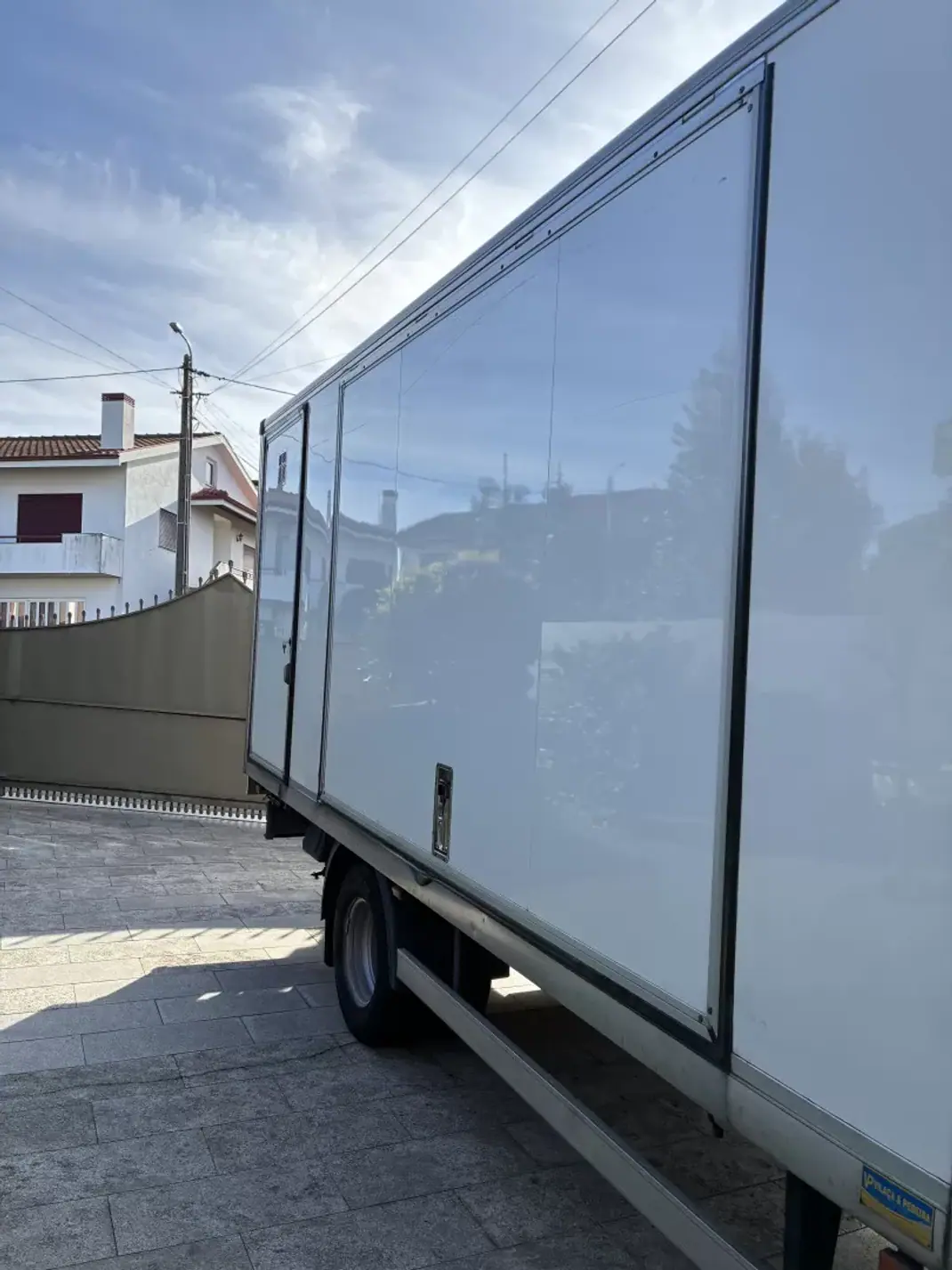 Iveco Daily 2013 - 11990 EUR, 450000 km - 450000km - foto 3 de 11