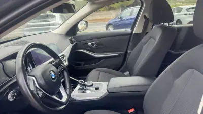 BMW 330 2021 - 26490 EUR, 125000 km - 125000km - foto 26 de 30