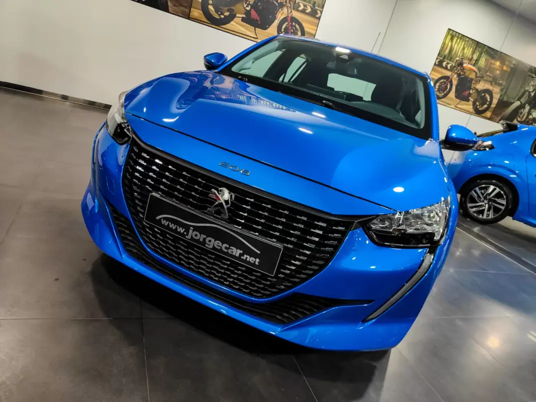 Peugeot 208 2019 - 14500 EUR, 90000 km - AUTO.MOTO.pt - 90000km - foto 24 de 60
