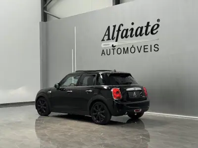 MINI 5 Portas 2016 - 15890 EUR, 167000 km - AUTO.MOTO.pt - 167000km - foto 4 de 34