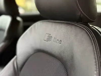 Audi A5 2010 - 17990 EUR, 157000 km - AUTO.MOTO.pt - 157000km - foto 9 de 20