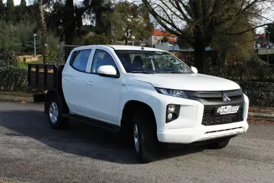 Mitsubishi L200 2022 - 33990 EUR, 13000 km - AUTO.MOTO.pt - 13000km - foto 4 de 35