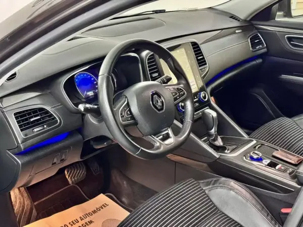 Renault Talisman Sport Tourer 2016 - 13750 EUR, 137000 km - AUTO.MOTO.pt - 137000km - foto 21 de 60
