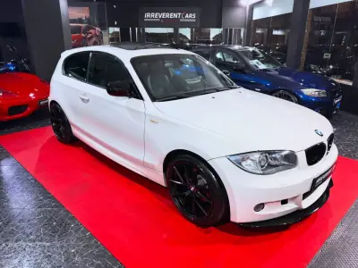 BMW 118 2011 - 13990 EUR, 220567 km - AUTO.MOTO.pt - 220567km - foto 3 de 22