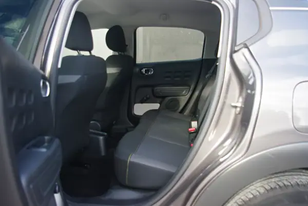 Citroën C3 2019 - 13900 EUR, 38919 km - AUTO.MOTO.pt - 38919km - foto 25 de 33
