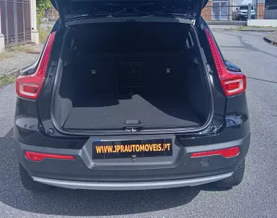 Volvo XC 40 2020 - 26990 EUR, 79100 km - 79100km - foto 9 de 21
