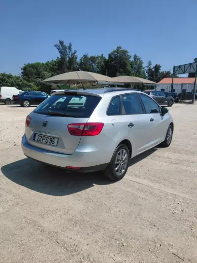 SEAT Ibiza ST 2015 - 8950 EUR, 130000 km - AUTO.MOTO.pt - 130000km - foto 11 de 11