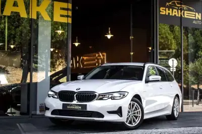 BMW 330 2020 - 90950km
