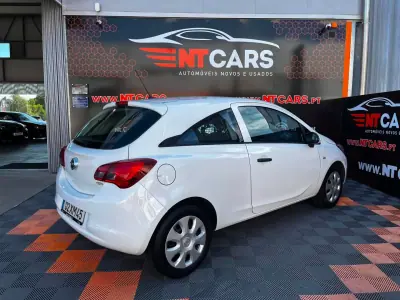 Opel CORSA VAN 1.3 CDTI 2019 - 8750 EUR, 207033 km - AUTO.MOTO.pt - 207033km - foto 2 de 13