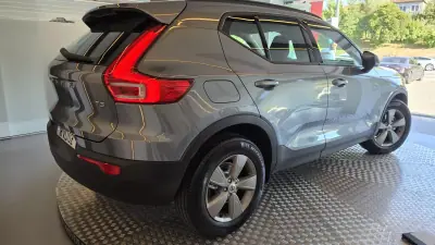 Volvo XC 40 2018 - 21900 EUR, 36539 km - AUTO.MOTO.pt - 36539km - foto 20 de 52