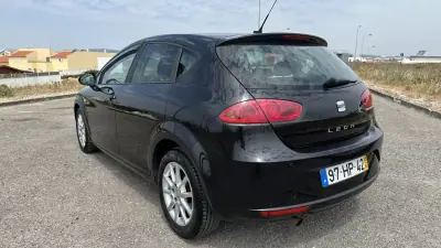 SEAT Leon 2009 - 6900 EUR, 250000 km - AUTO.MOTO.pt - 250000km - foto 22 de 30