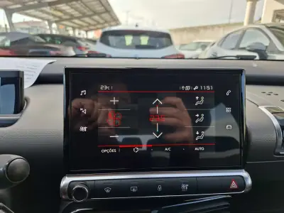 Citroën C4 Cactus 2019 - 15500 EUR, 56000 km - AUTO.MOTO.pt - 56000km - foto 24 de 26