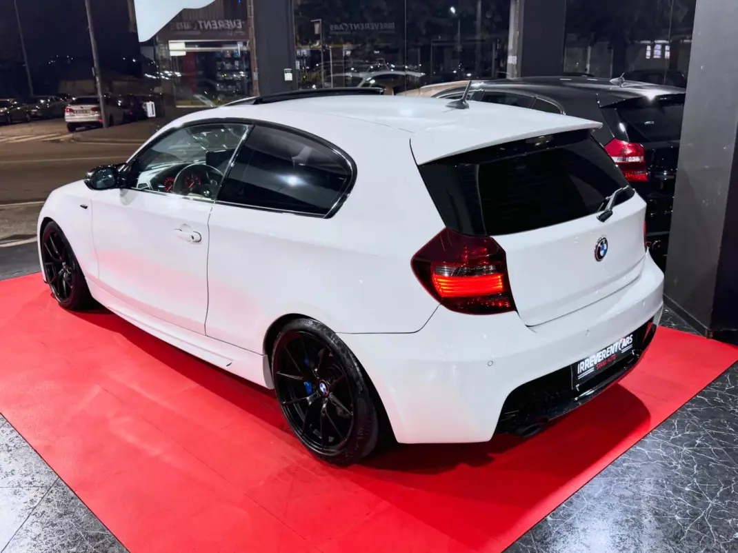 BMW 120 2012 - 15900 EUR, 227227 km - 227227km - foto 4 de 19