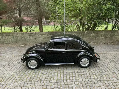 Volkswagen Carocha Cabrio 1972 - 8900 EUR, 84000 km - AUTO.MOTO.pt - 84000km - foto 27 de 29