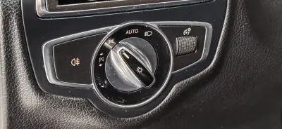 Mercedes-Benz C 220 2016 - 22990 EUR, 170000 km - AUTO.MOTO.pt - 170000km - foto 23 de 36