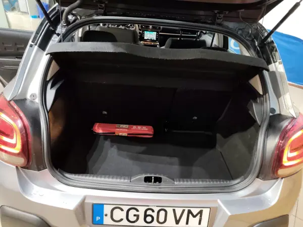 Citroën C3 2019 - 9750 EUR, 57000 km - AUTO.MOTO.pt - 57000km - foto 18 de 21