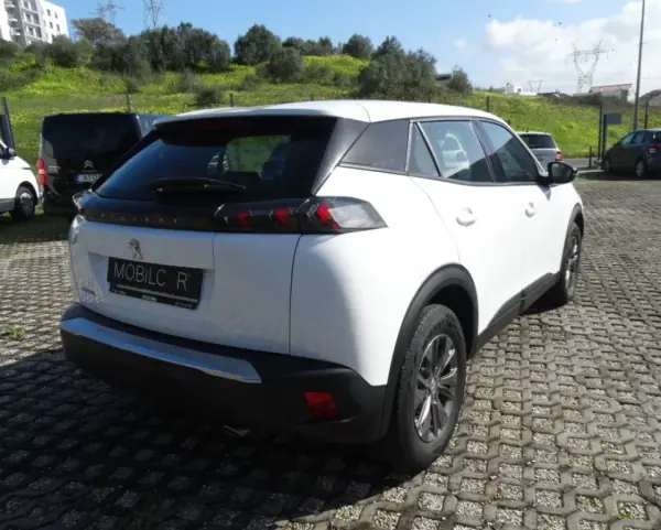 Peugeot 2008 2022 - 17980 EUR, 52419 km - AUTO.MOTO.pt - 52419km - foto 16 de 20