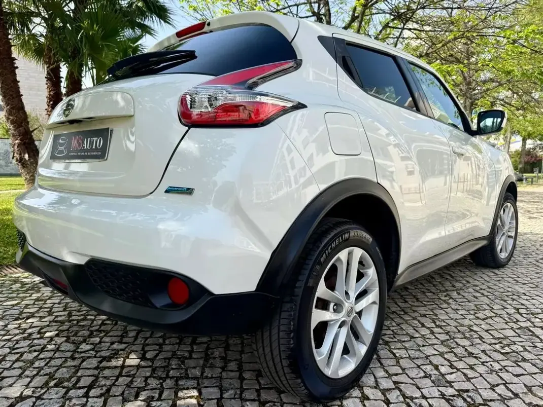 Nissan Juke 2016 - 10890 EUR, 174800 km - AUTO.MOTO.pt - 174800km - foto 22 de 33