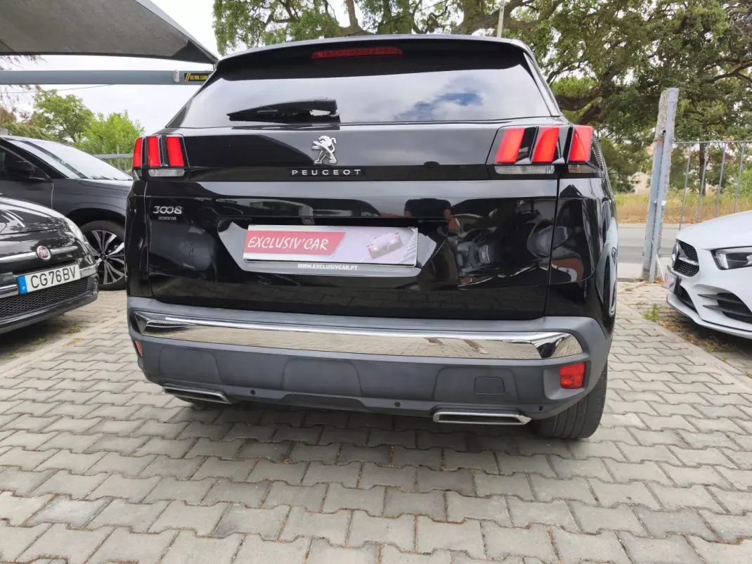 Peugeot 3008 2017 - 17900 EUR, 125000 km - 125000km - foto 4 de 10