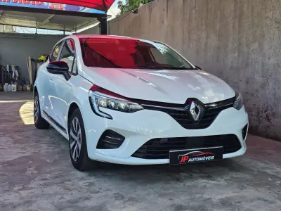 Renault Clio 2023 - 115000km