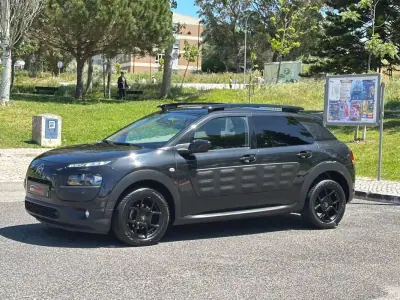 Citroën C4 Cactus 2018 - 9870 EUR, 89500 km - AUTO.MOTO.pt - 89500km - foto 24 de 47