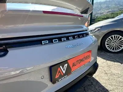 Porsche 992 2021 - 315000 EUR, 14800 km - AUTO.MOTO.pt - 14800km - foto 10 de 17