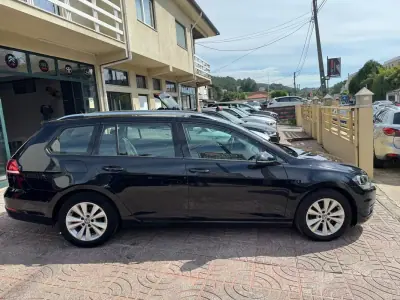 Volkswagen Golf Variant 2020 - 16900 EUR, 122346 km - AUTO.MOTO.pt - 122346km - foto 8 de 34