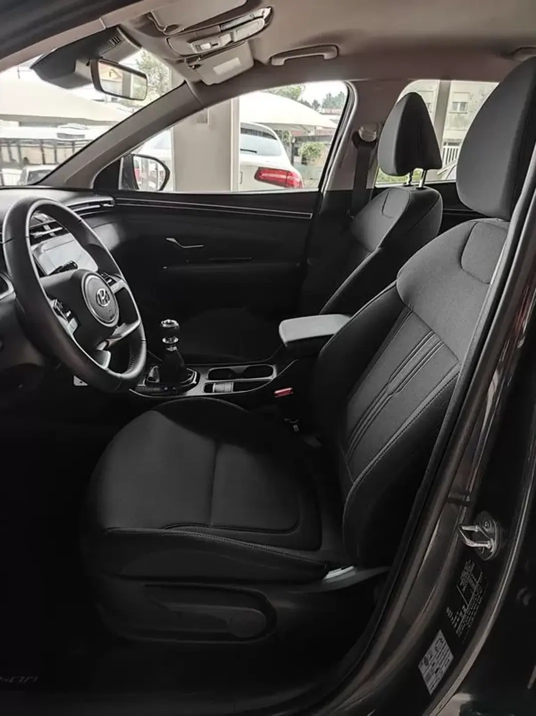 Hyundai Tucson 2023 - 27350 EUR, 19200 km - AUTO.MOTO.pt - 19200km - foto 13 de 40