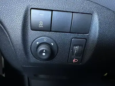 Citroën Berlingo 2016 - 12900 EUR, 101818 km - AUTO.MOTO.pt - 101818km - foto 15 de 27
