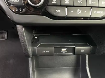 Kia e-Niro 2019 - 21500 EUR, 84859 km - 84859km - foto 36 de 42