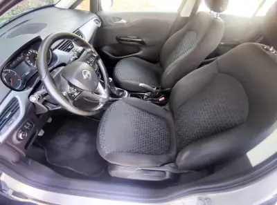 Opel Corsa 2015 - 5500 EUR, 294332 km - AUTO.MOTO.pt - 294332km - foto 15 de 20