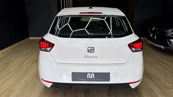 SEAT Ibiza 2023 - 13970 EUR, 50000 km - AUTO.MOTO.pt - 50000km - foto 8 de 38