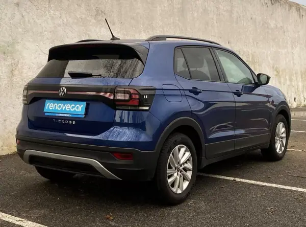 Volkswagen T-Cross 2022 - 14900 EUR, 109298 km - AUTO.MOTO.pt - 109298km - foto 5 de 13