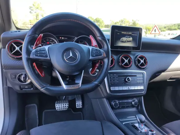 Mercedes-Benz A 45 AMG 2016 - 32500 EUR, 122000 km - AUTO.MOTO.pt - 122000km - foto 15 de 23