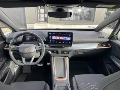 Cupra Born 2022 - 23495 EUR, 49504 km - AUTO.MOTO.pt - 49504km - foto 12 de 37