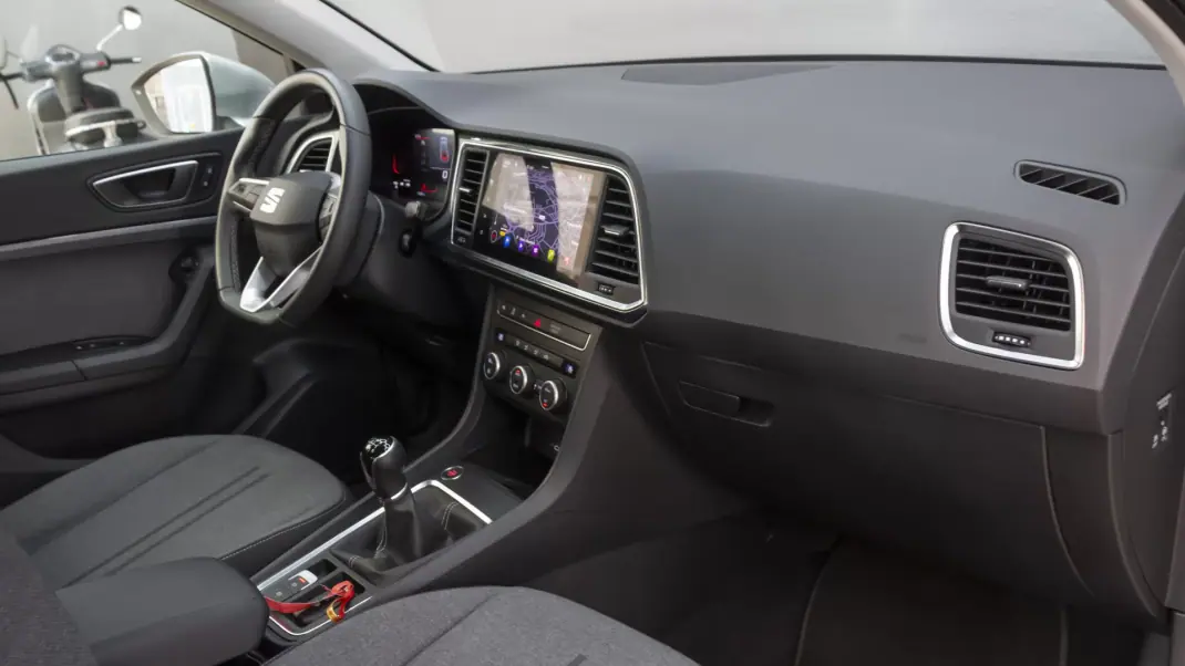 SEAT Ateca 2023 - 18900 EUR, 122000 km - 122000km - foto 13 de 36