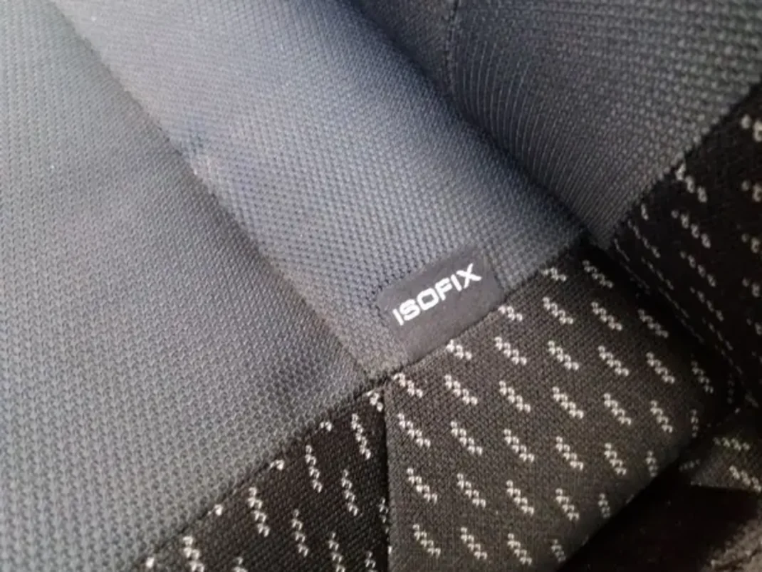 Nissan Qashqai 2008 - 9950 EUR, 181159 km - AUTO.MOTO.pt - 181159km - foto 25 de 25