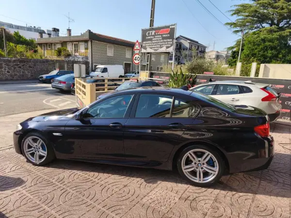 BMW 525 2014 - 21500 EUR, 183000 km - AUTO.MOTO.pt - 183000km - foto 10 de 37