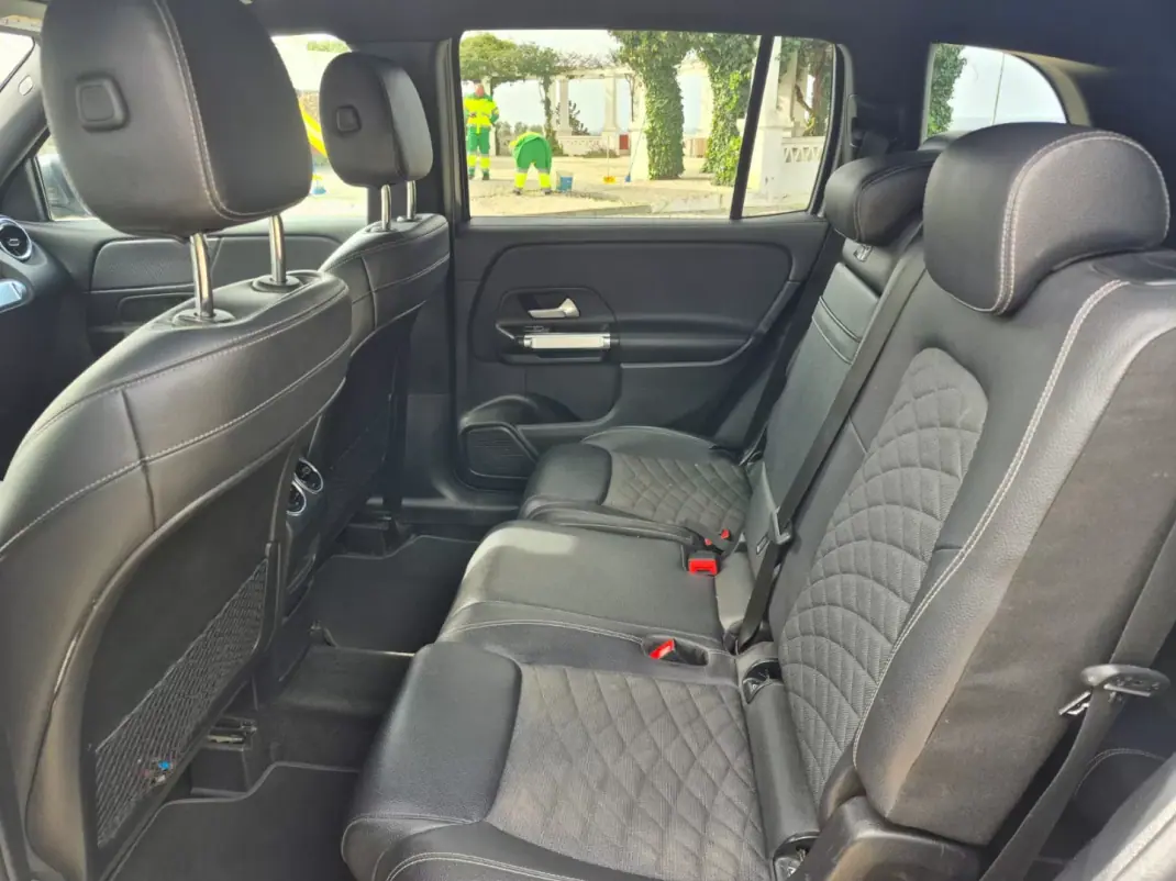 Mercedes-Benz GLB 180 2020 - 30900 EUR, 110548 km - AUTO.MOTO.pt - 110548km - foto 18 de 24