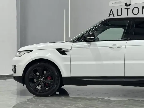 Land Rover Range Rover Sport 2016 - 31990 EUR, 220000 km - AUTO.MOTO.pt - 220000km - foto 15 de 42