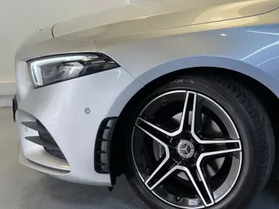 Mercedes-Benz A 180 2019 - 26990 EUR, 125000 km - AUTO.MOTO.pt - 125000km - foto 34 de 44