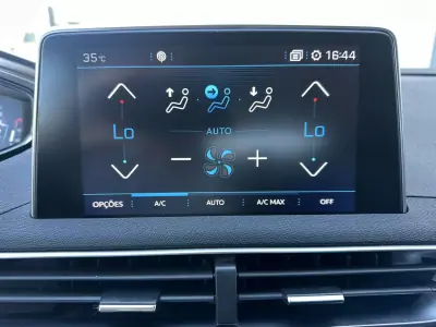 Peugeot 3008 2018 - 14900 EUR, 240000 km - 240000km - foto 49 de 62
