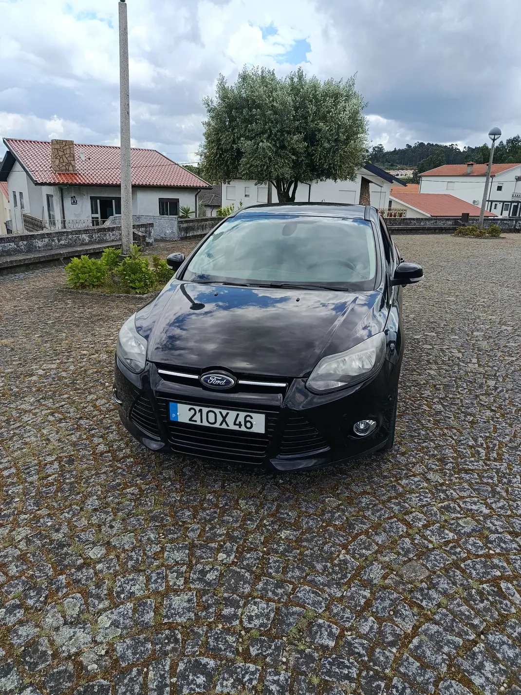 Ford Focus 2014 - 8200 EUR, 203000 km - AUTO.MOTO.pt - 203000km - foto 2 de 10