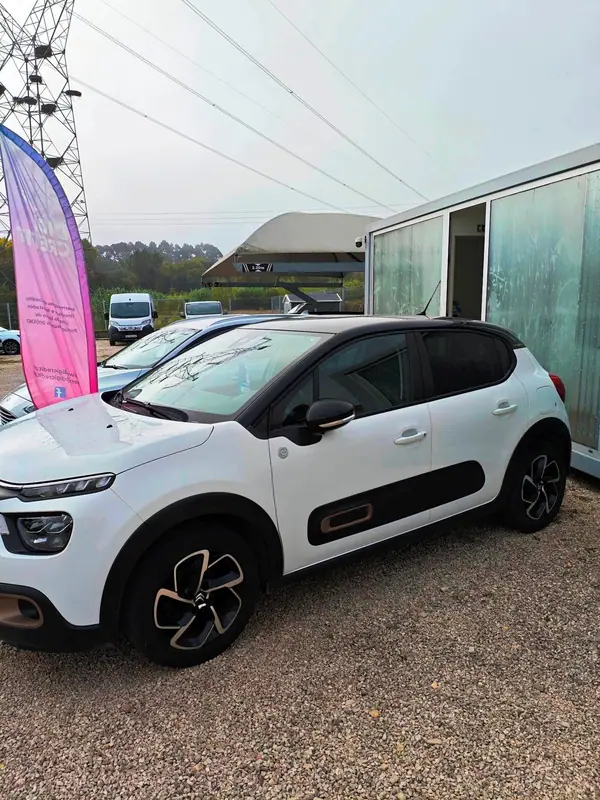 Citroën C3 1.2 PureTech C-Series 2023 Petrol — 54 500 km · Aveiro Citroën C3 1.2 PureTech C-Series 2023 Petrol