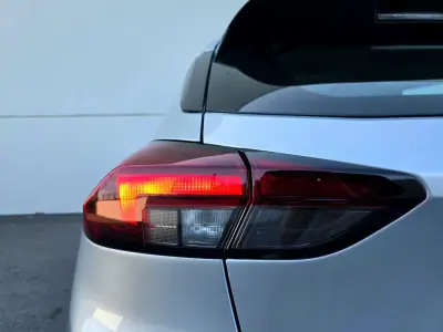 Opel Corsa 2024 - 18590 EUR, 38000 km - AUTO.MOTO.pt - 38000km - foto 7 de 34