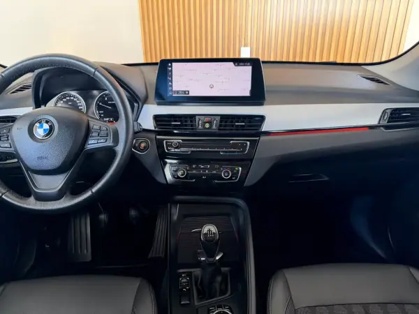 BMW X1 2019 - 22000 EUR, 58000 km - AUTO.MOTO.pt - 58000km - foto 39 de 112