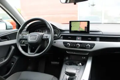 Audi A4 2019 - 19990 EUR, 168000 km - AUTO.MOTO.pt - 168000km - foto 18 de 31